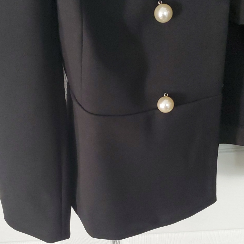 Jacket - Picture 4 of 5